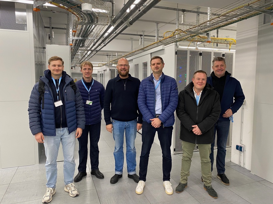 Gruppen Foto mit Besuchern des TdoRZ