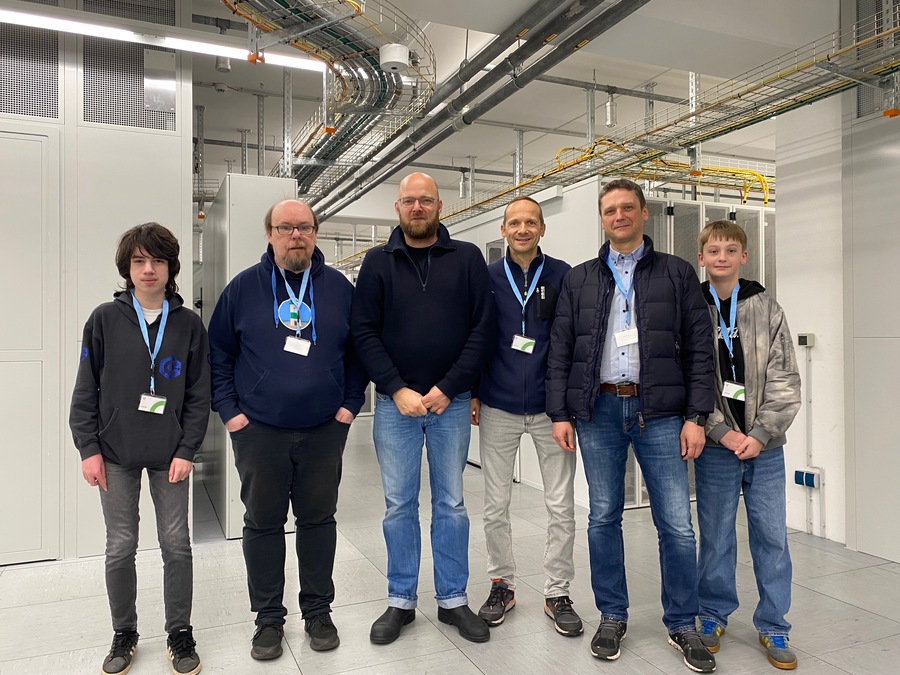 Gruppen Foto mit Besuchern des TdoRZ